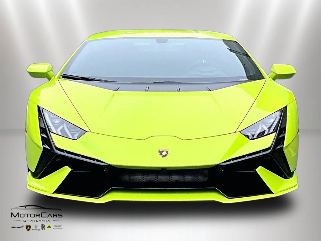 Used 2023 Lamborghini Huracan Tecnica RWD image 3