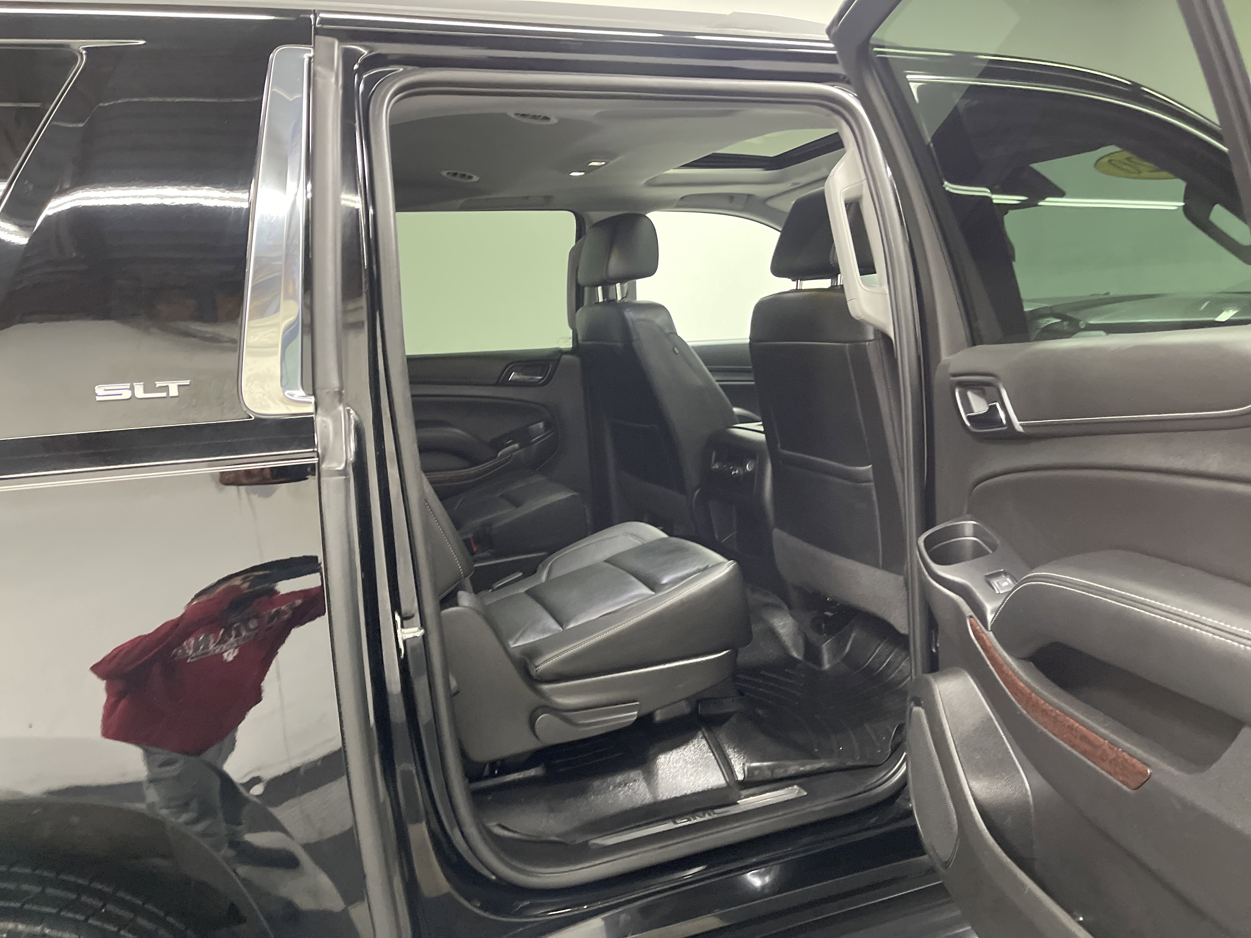 Used 2020 GMC Yukon XL SLT AWD/4WD image 21