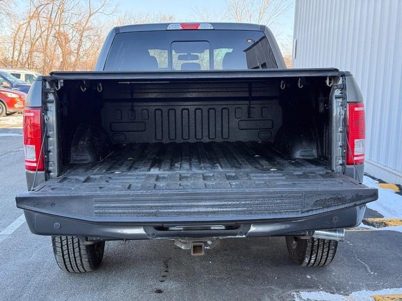 Used 2016 Ford F150 XLT w/ Equipment Group 302A Luxury image 6