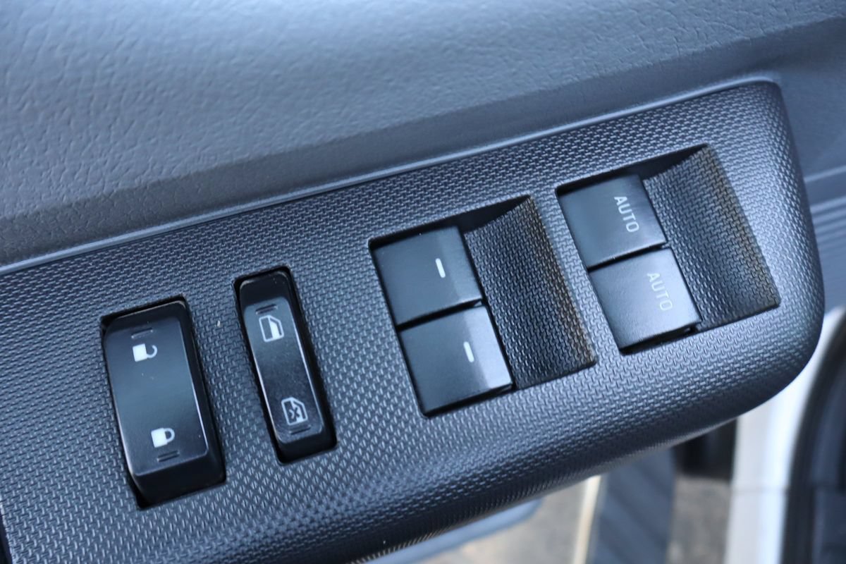 Used 2016 Ford F250 XL w/ Power Equipment Group AWD/4WD image 27