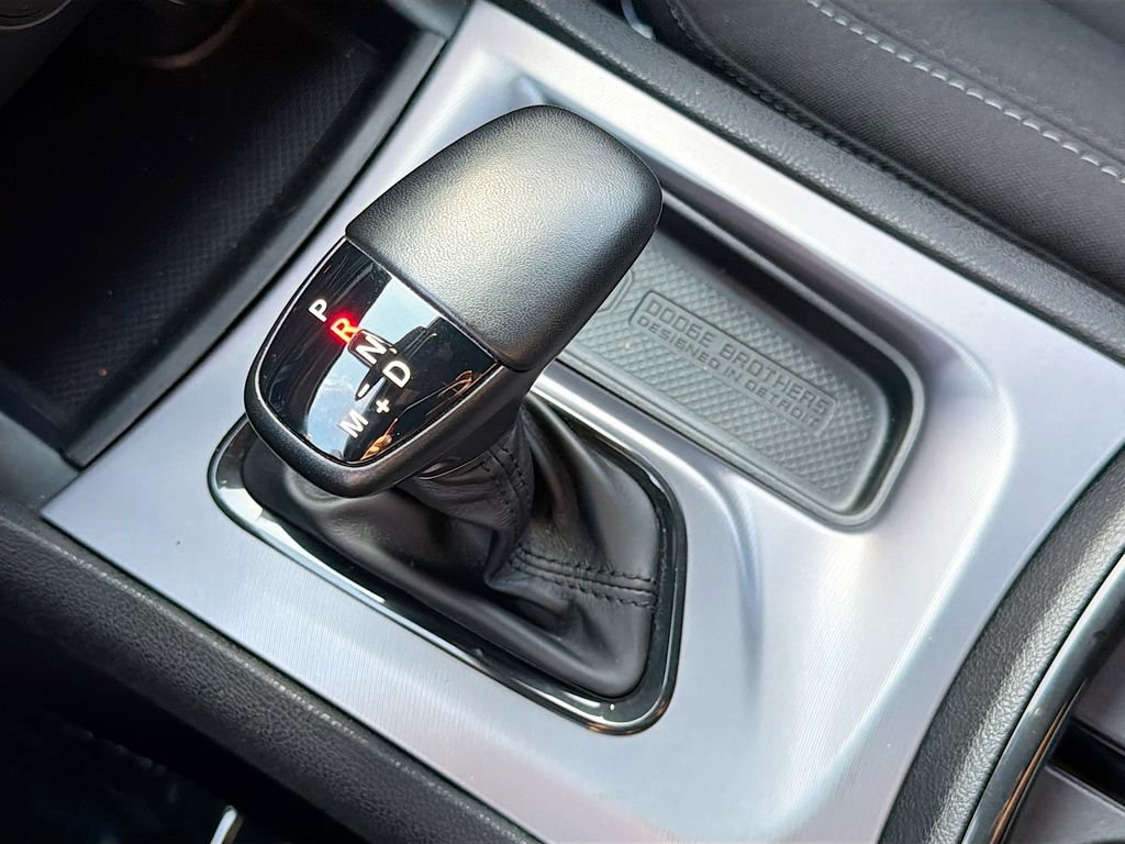 Used 2020 Dodge Charger R/T w/ Blacktop Package RWD image 26
