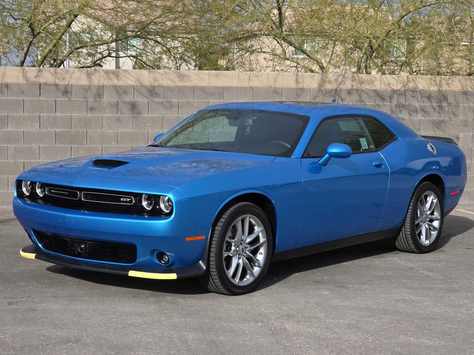Certified 2023 Dodge Challenger GT w/ Plus Package image 5
