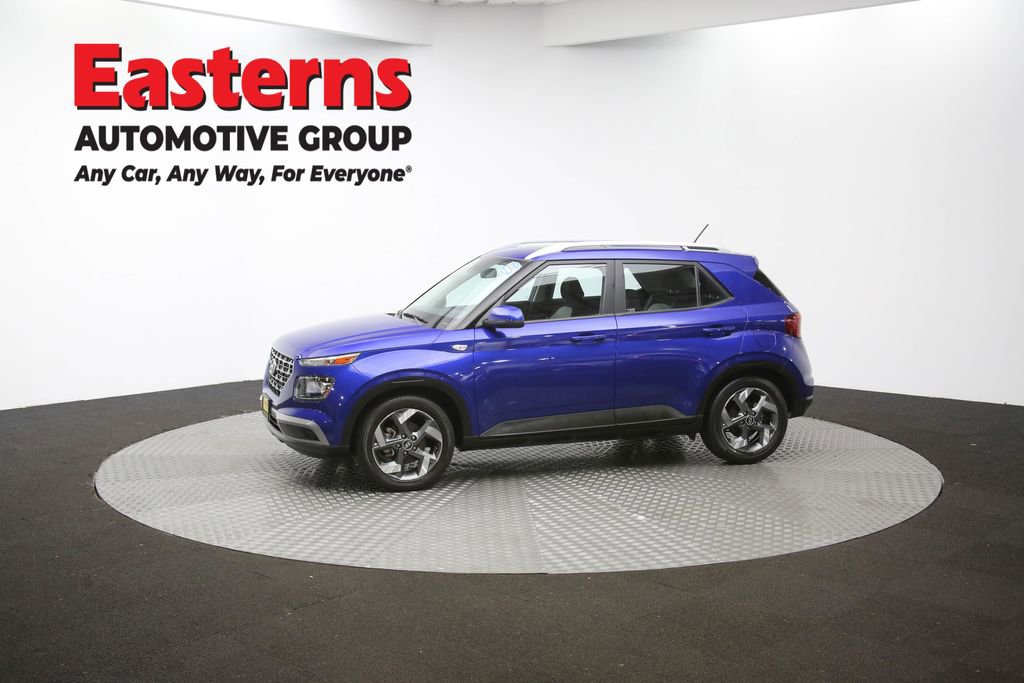 Used 2023 Hyundai Venue SEL image 53