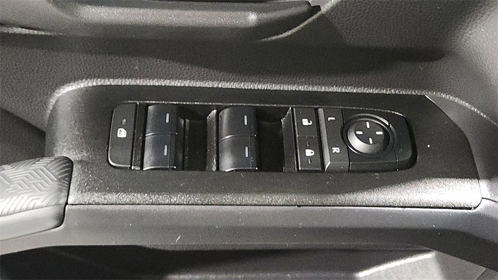 Used 2025 Toyota 4Runner SR5 image 17