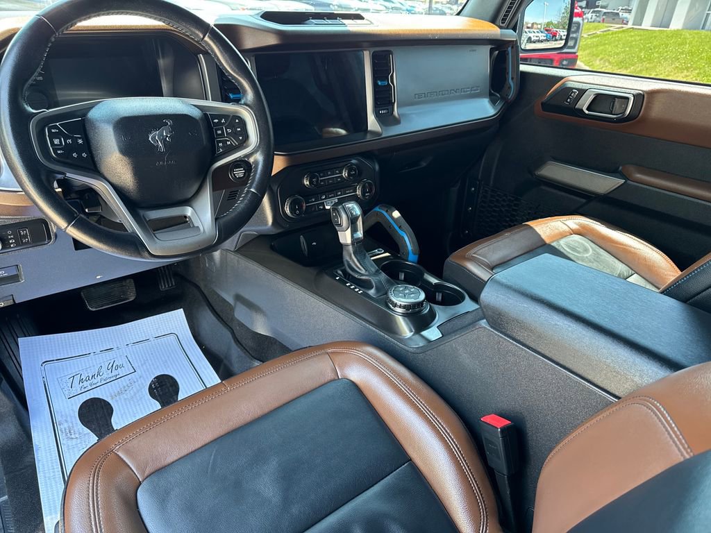 Used 2022 Ford Bronco Outer Banks AWD/4WD image 14