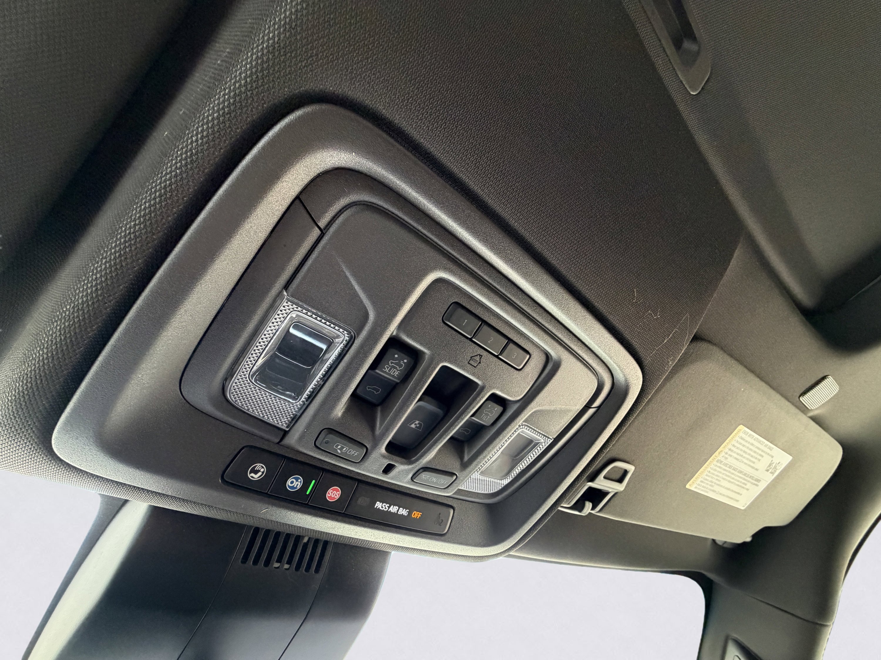 Used 2025 GMC Sierra 1500 Denali w/ Technology Package image 24