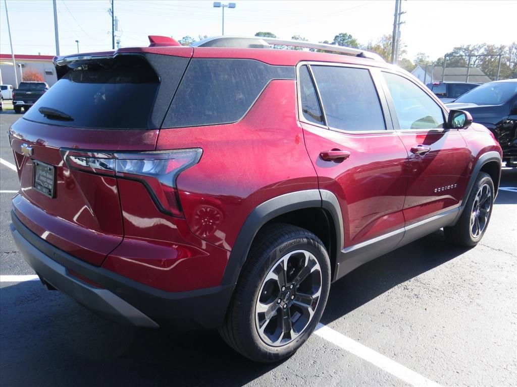 New 2026 Chevrolet Equinox LT w/ Convenience Package II image 3