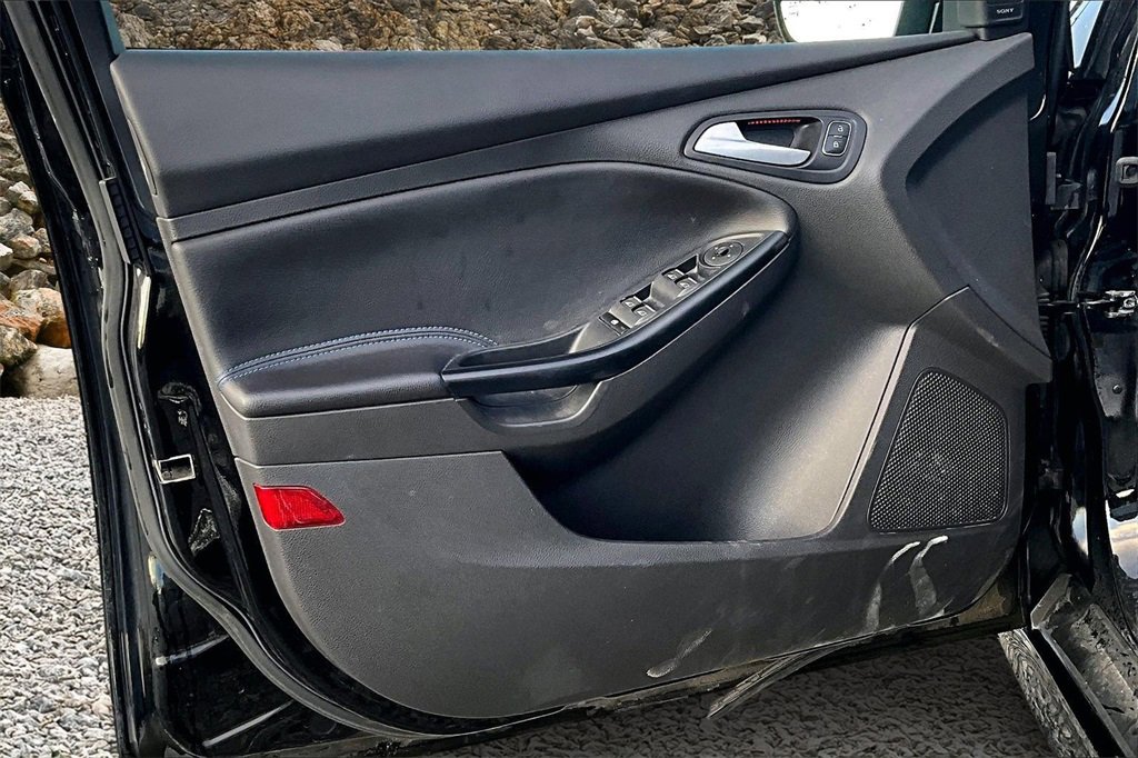 Used 2017 Ford Focus RS image 21