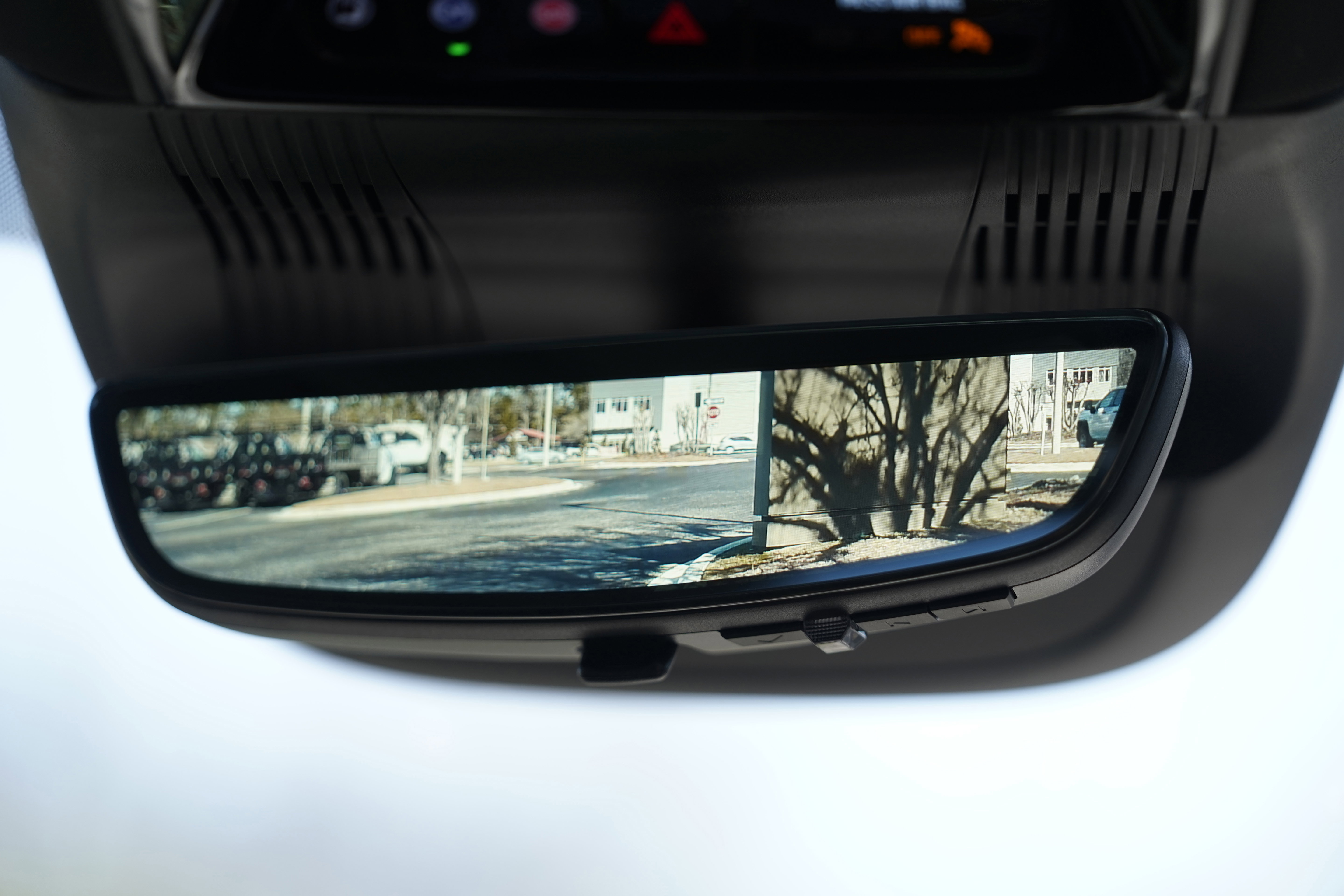 Used 2026 Cadillac Vistiq Sport image 21