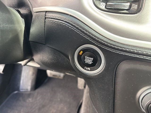 Used 2022 Dodge Charger SXT w/ Plus Group image 21