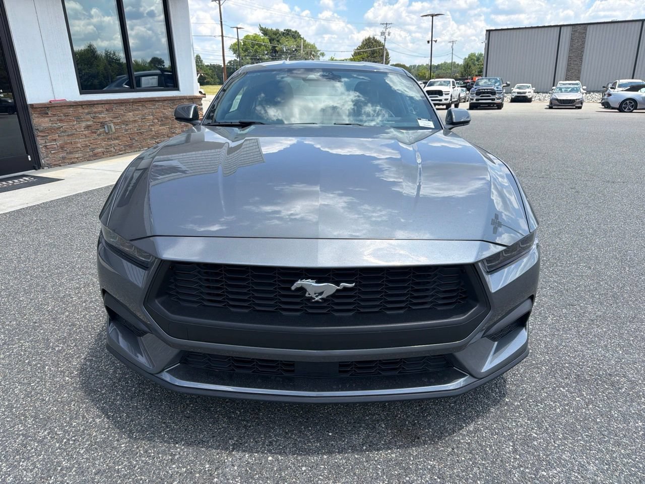Used 2025 Ford Mustang Premium RWD image 10