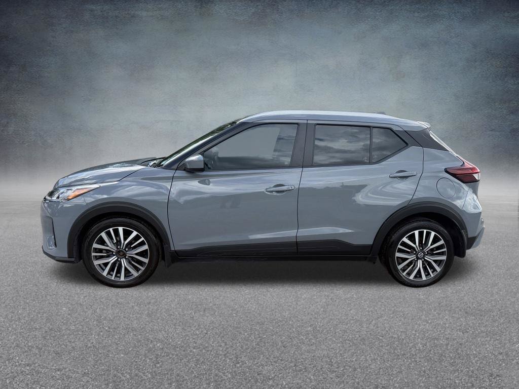 Used 2021 Nissan Kicks SV FWD image 3