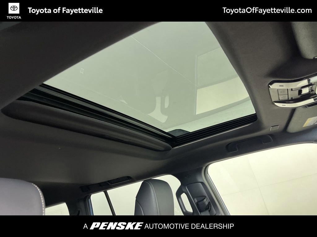 Used 2026 Toyota Land Cruiser Base image 5