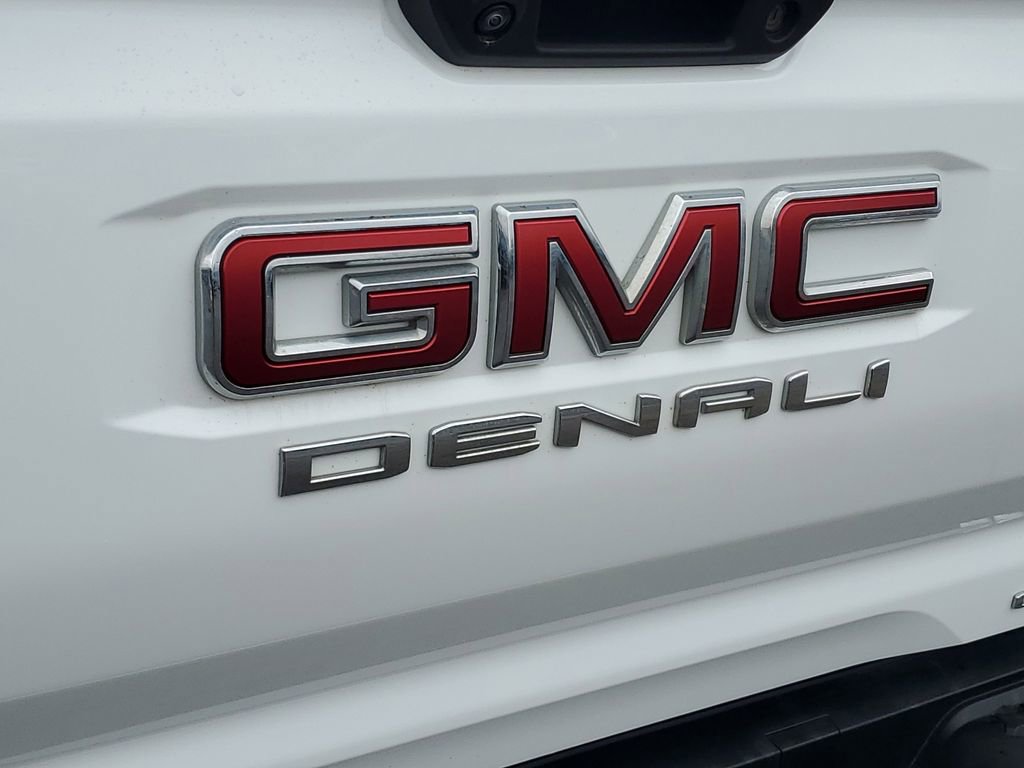 Used 2024 GMC Canyon Denali image 34