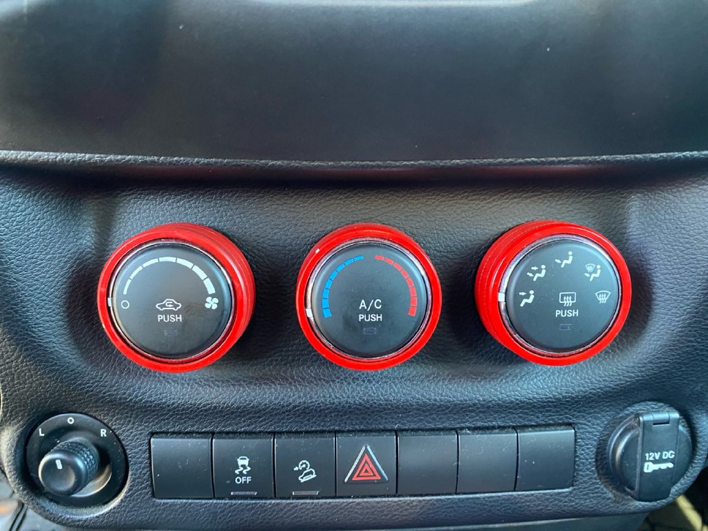 Used 2017 Jeep Wrangler Unlimited Sport AWD/4WD image 15