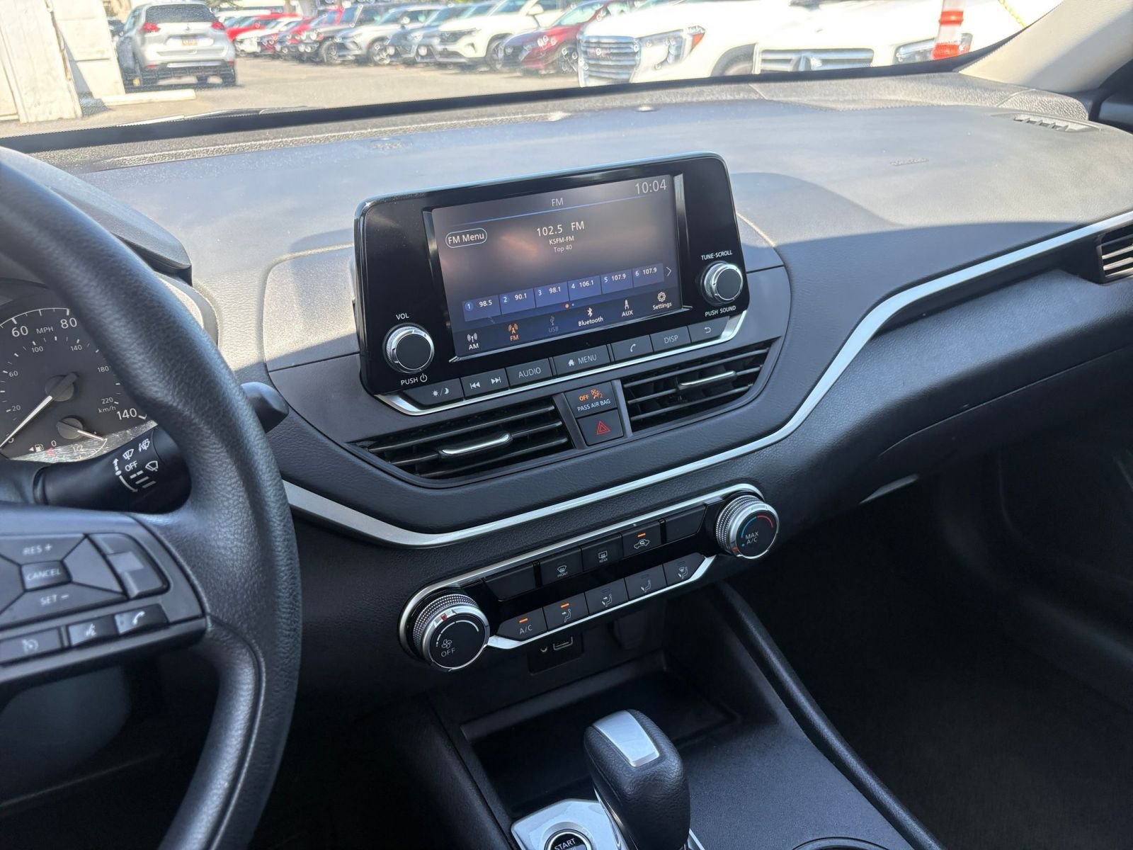 Used 2023 Nissan Altima 2.5 S FWD image 17