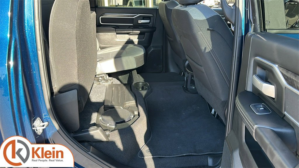 Used 2024 RAM 2500 Big Horn w/ Safety Group image 30