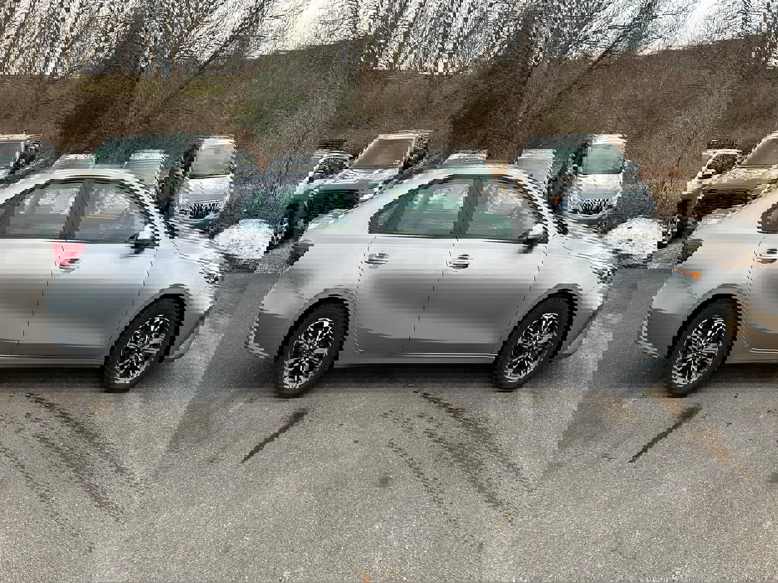 Used 2023 Kia Forte LXS image 4