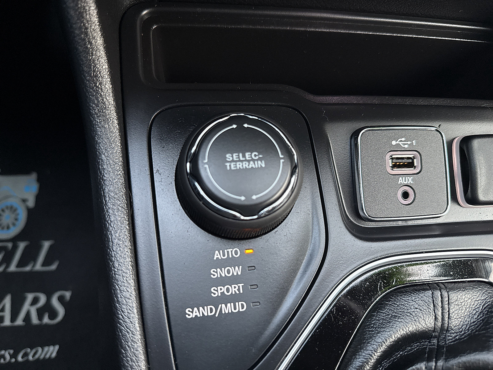 Used 2019 Jeep Cherokee Limited w/ Trailer Tow Group AWD/4WD image 63