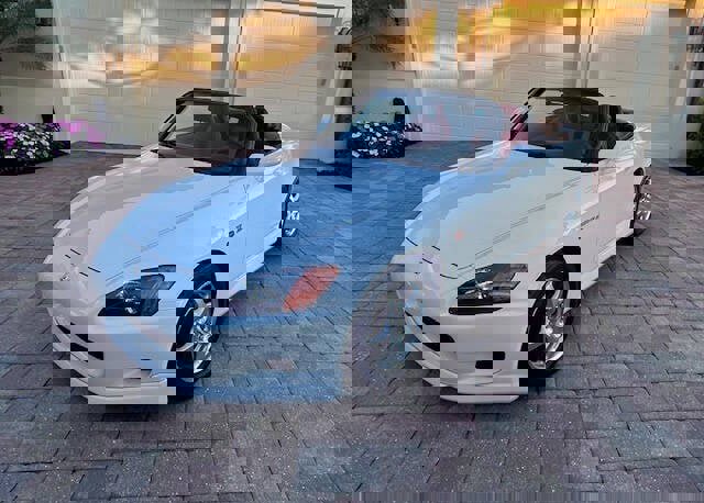 Used 2000 Honda S2000 Base 2dr Convertible image 2