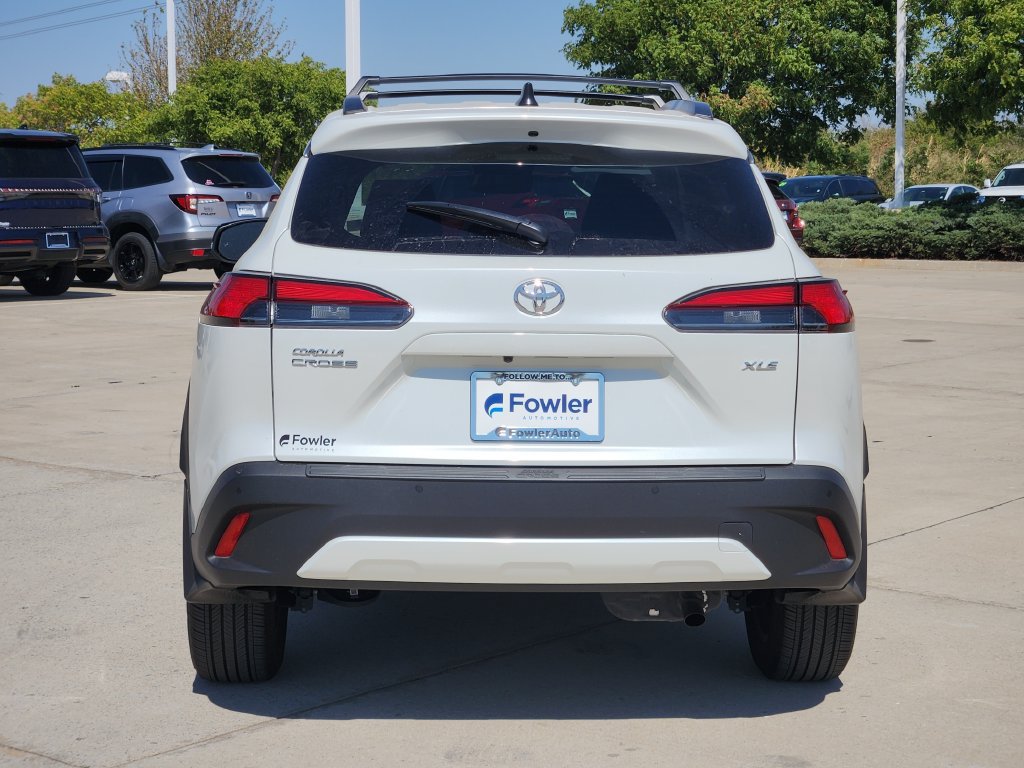 Certified 2026 Toyota Corolla Cross XLE w/ Convenience Package FWD image 6