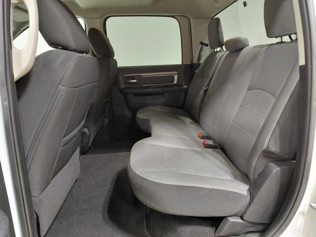 Certified 2022 RAM 1500 Classic SLT w/ Electronics Group AWD/4WD image 38