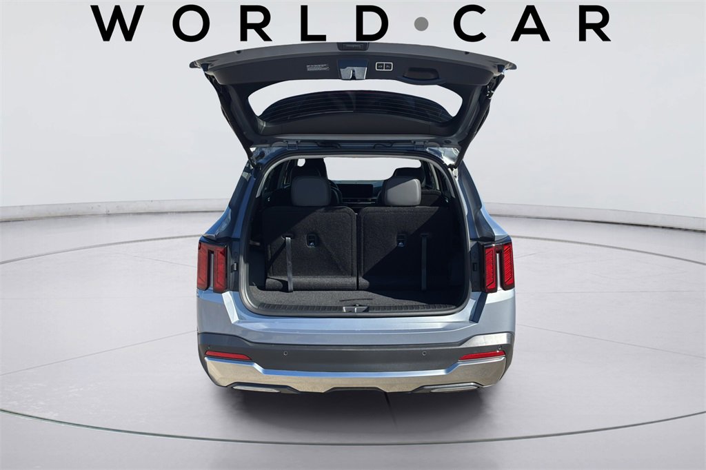 Used 2025 Kia Sorento EX image 36