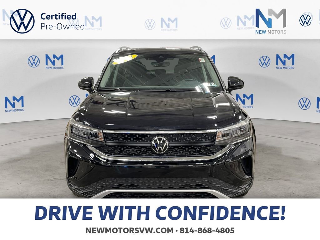 Used 2023 Volkswagen Taos SE w/ Panoramic Sunroof Package image 8