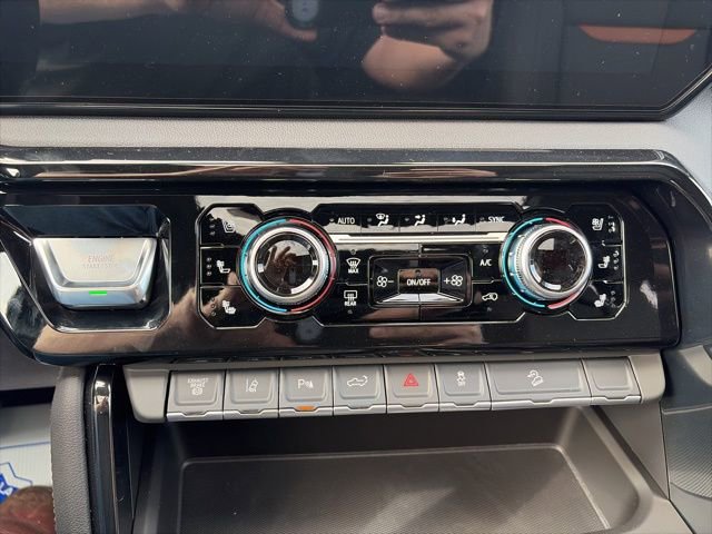 New 2026 GMC Sierra 2500 AT4 w/ AT4 Premium Plus Package image 24