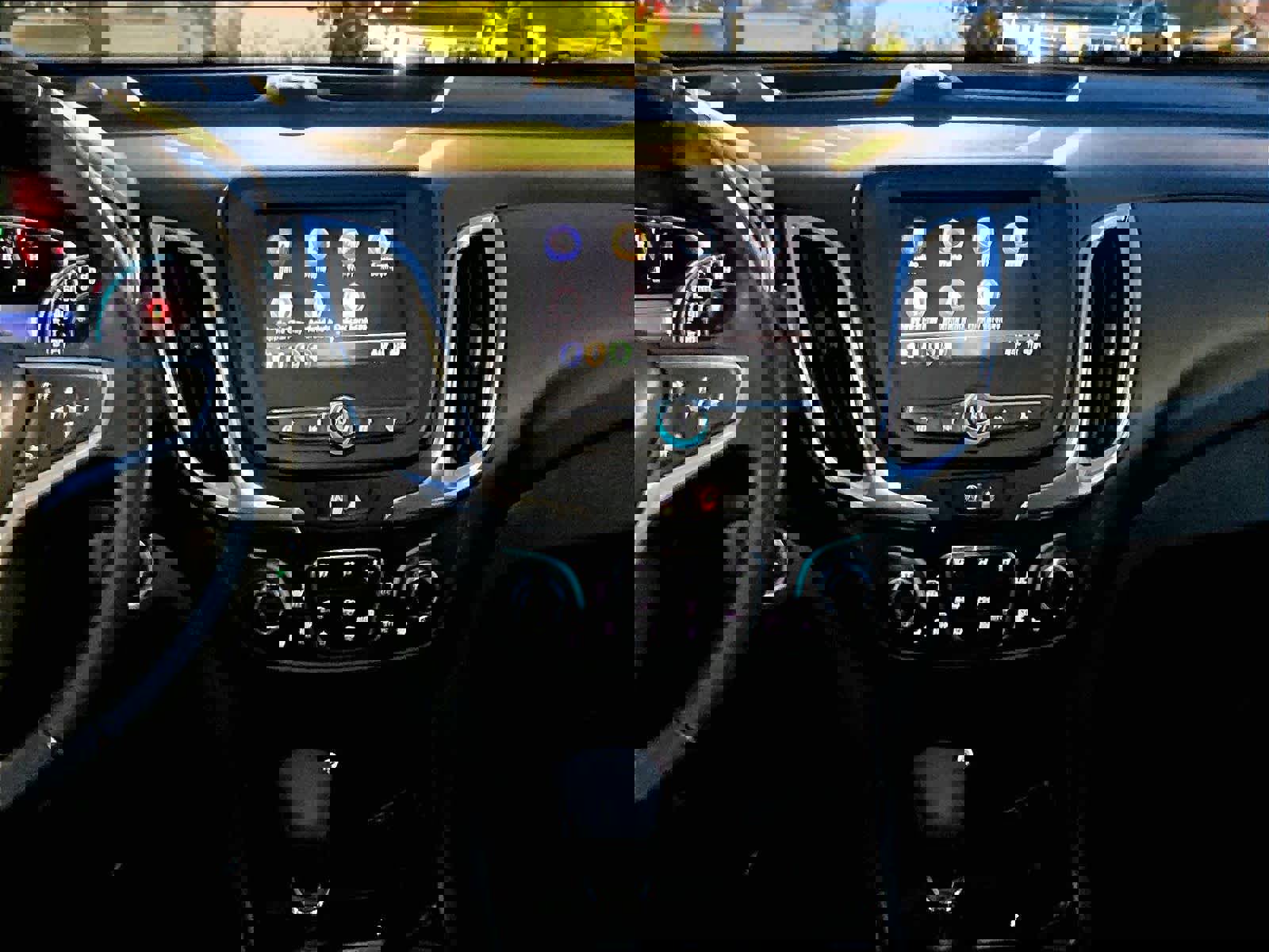 Certified 2022 Chevrolet Equinox LT image 18