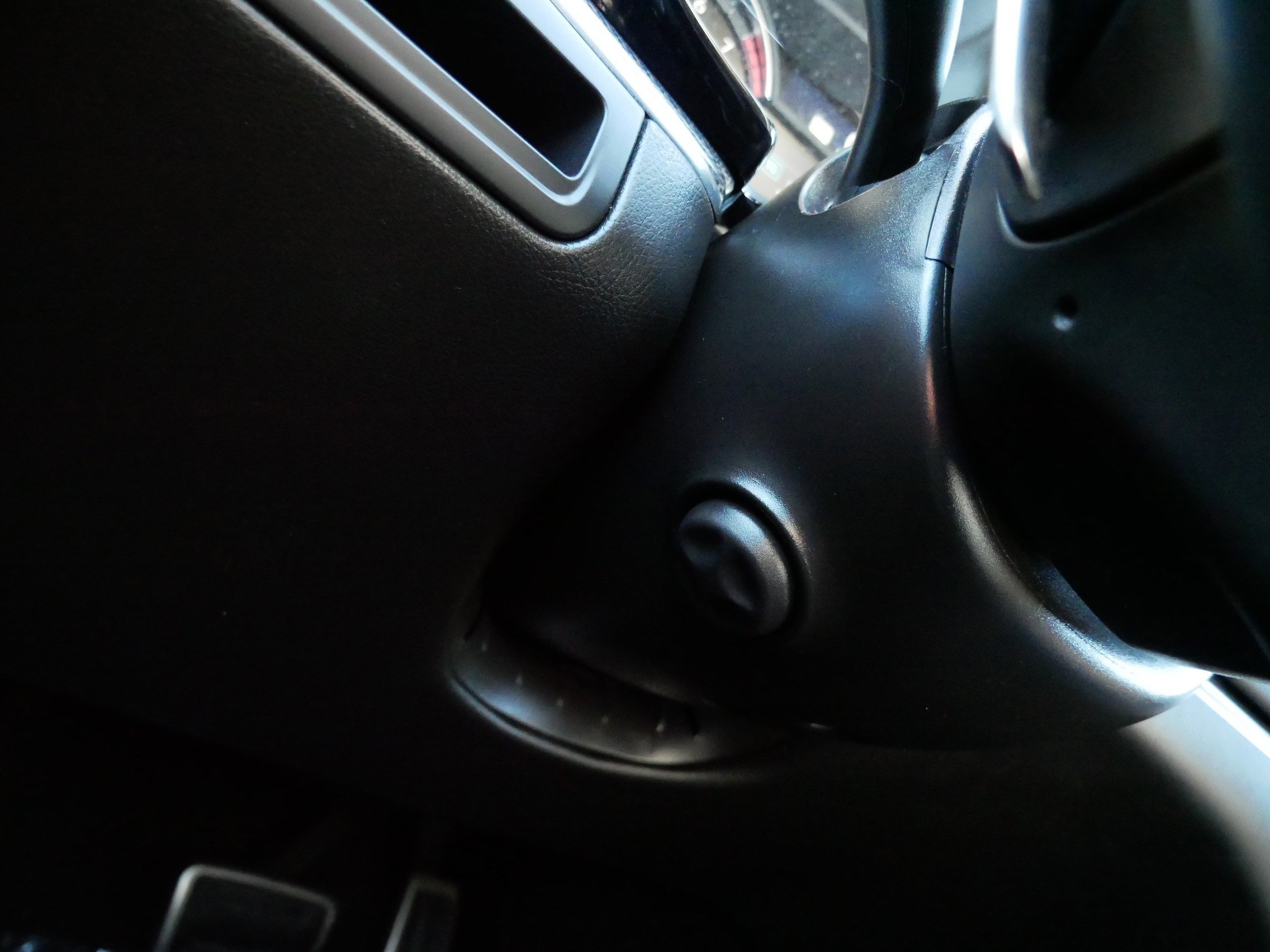 Certified 2024 Cadillac XT5 Sportv w/ LPO, Floor Liner Package image 27