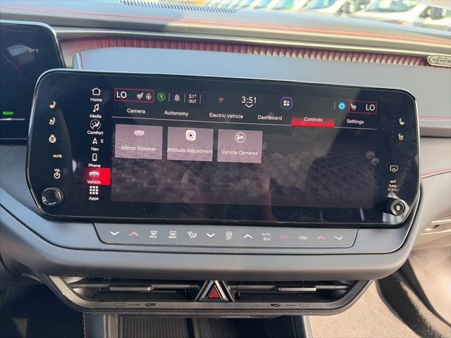 Used 2024 Dodge Charger R/T w/ Plus Group image 18