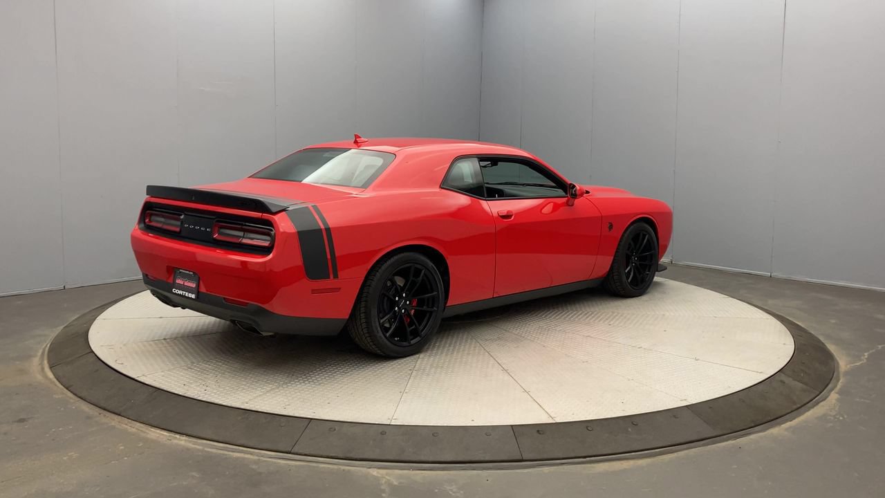 Used 2023 Dodge Challenger SRT Hellcat RWD image 5
