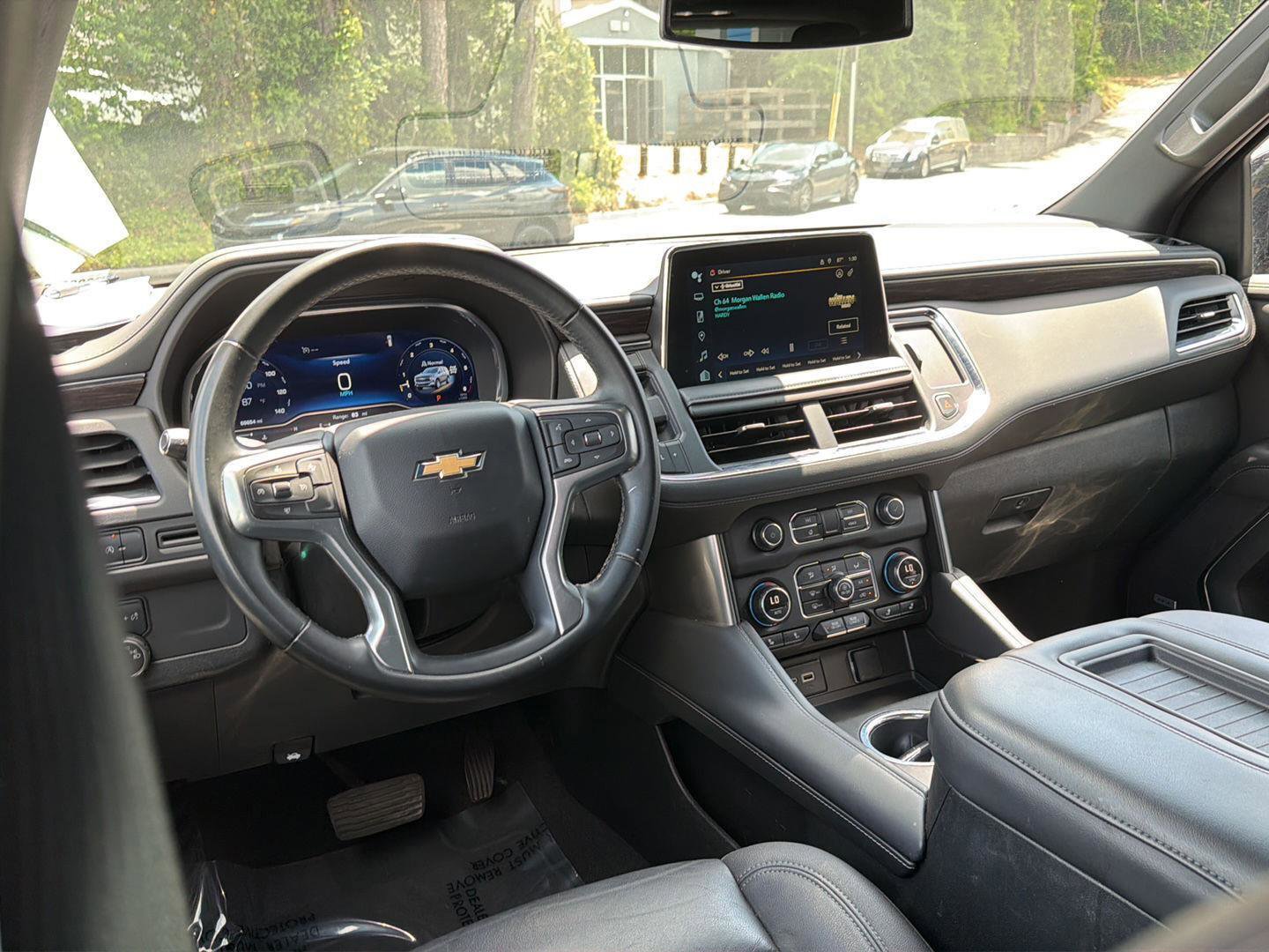 Used 2024 Chevrolet Tahoe LT AWD/4WD image 19