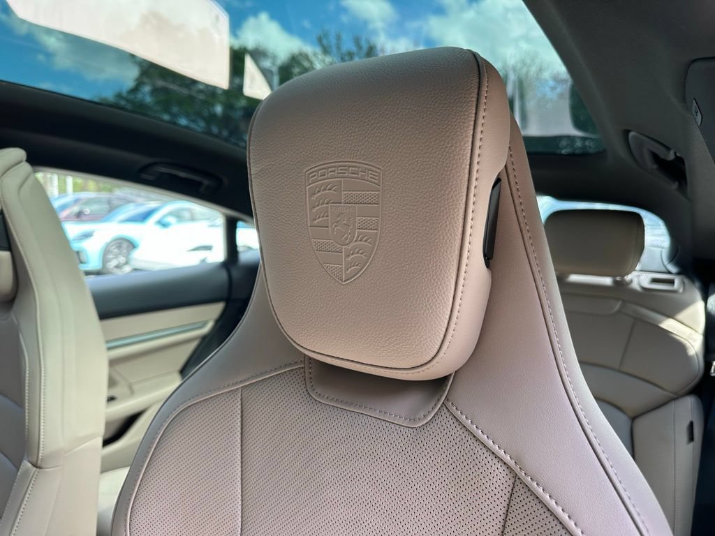 Used 2026 Porsche Taycan 4S AWD/4WD image 25