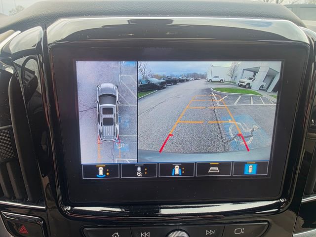 Used 2023 Chevrolet Traverse LT w/ LT Premium Package AWD/4WD image 36