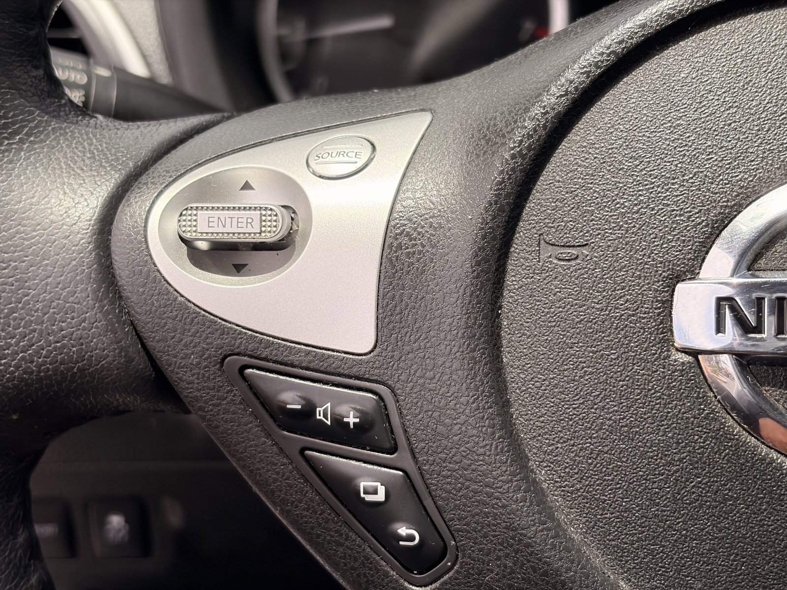 Used 2017 Nissan Sentra SV FWD image 25