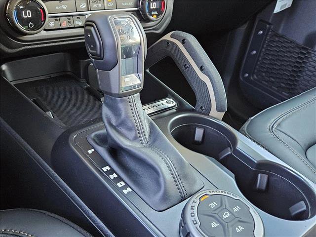 New 2025 Ford Bronco Badlands image 13