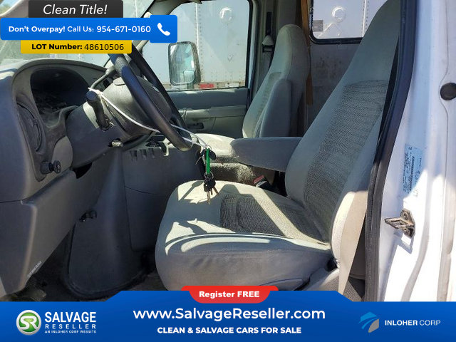 Used 2005 Ford E-350 and Econoline 350 Super Duty RWD image 9