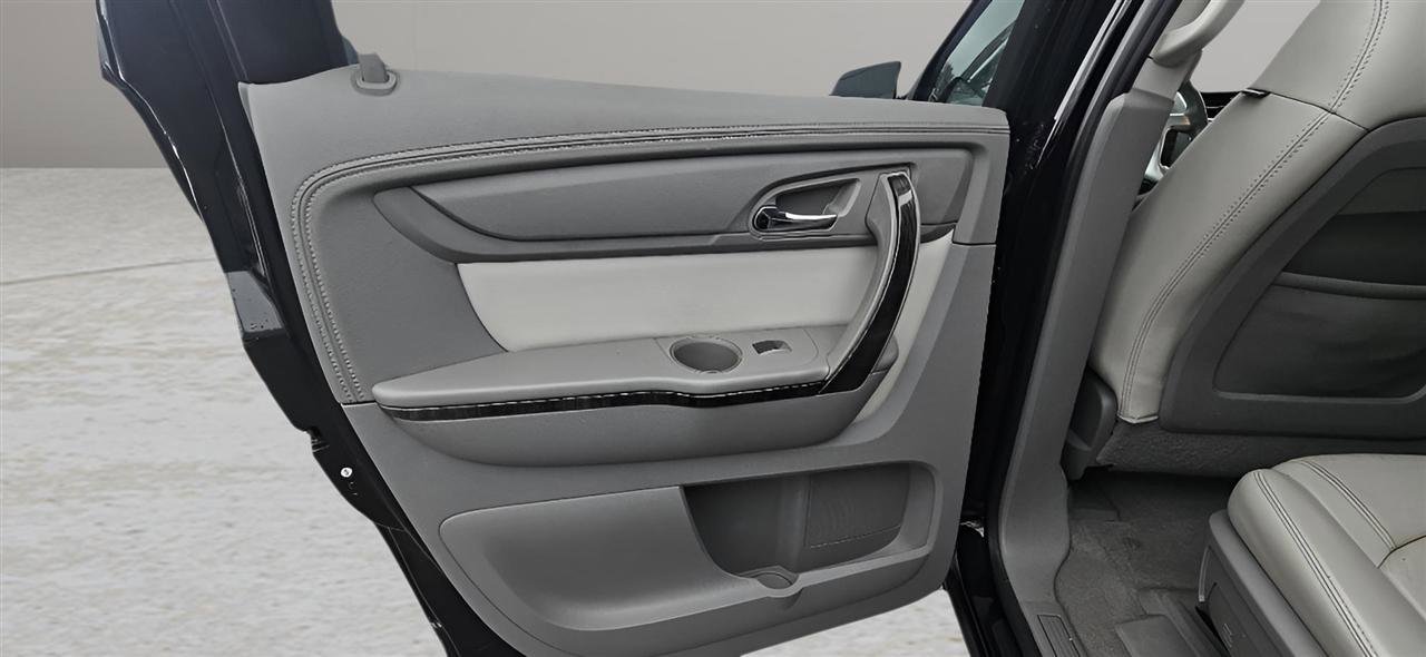 Used 2016 GMC Acadia SLT AWD/4WD image 19