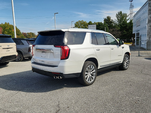 Used 2022 GMC Yukon Denali w/ Denali Premium Package AWD/4WD image 6