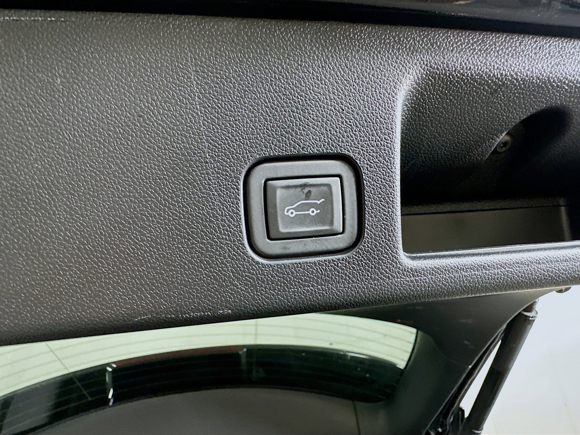 Used 2024 Chevrolet Equinox EV RS image 29