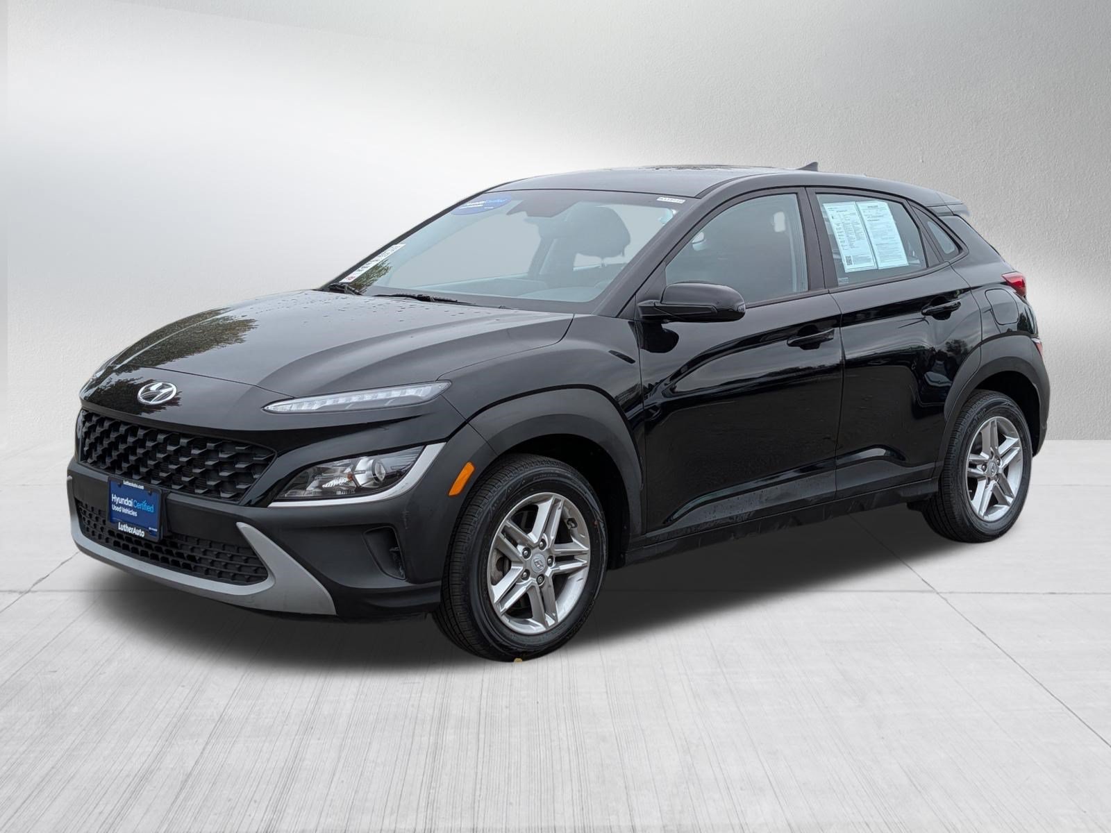 Certified 2023 Hyundai Kona SE w/ Cargo Package AWD/4WD image 3