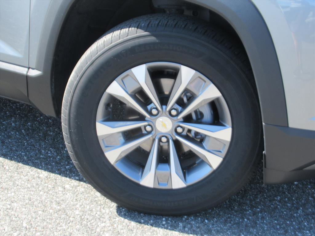 Used 2025 Chevrolet Equinox LT w/ Convenience Package II image 7