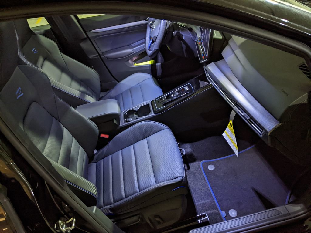 New 2026 Volkswagen Golf image 23