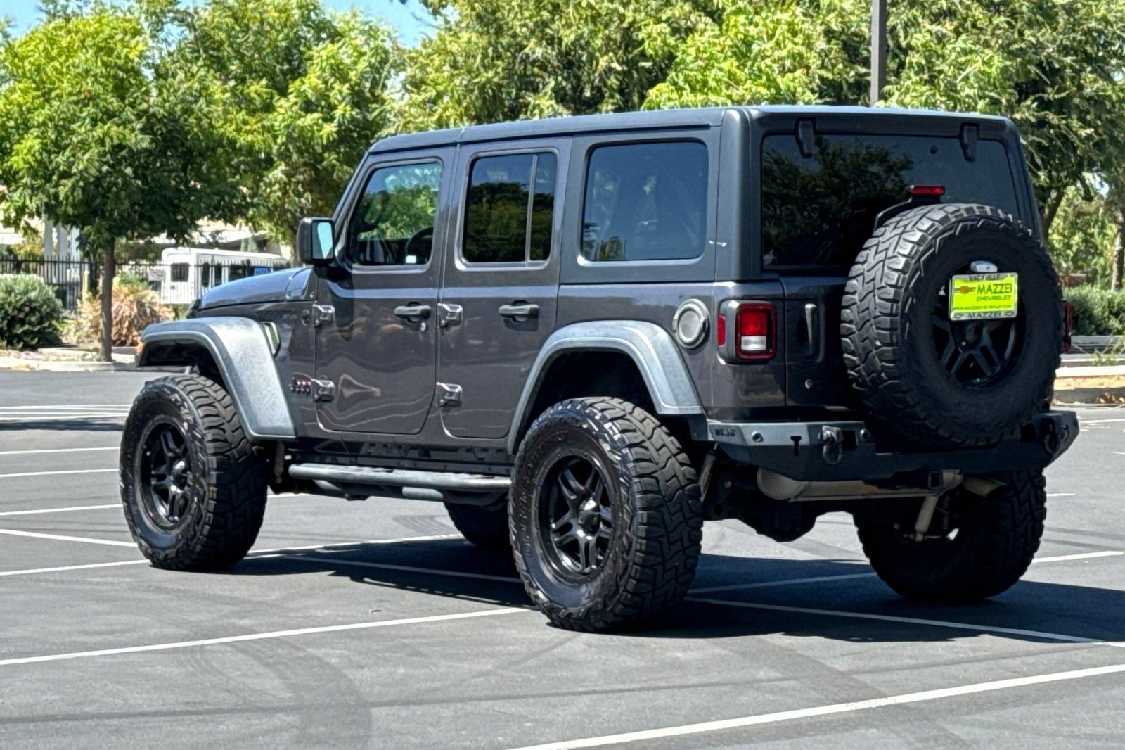 Used 2020 Jeep Wrangler Unlimited Sport AWD/4WD image 3