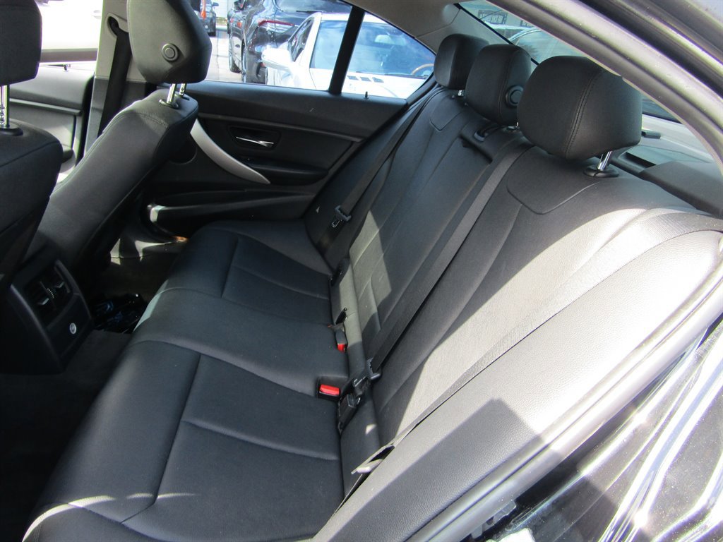 Used 2013 BMW 328i xDrive Sedan image 8