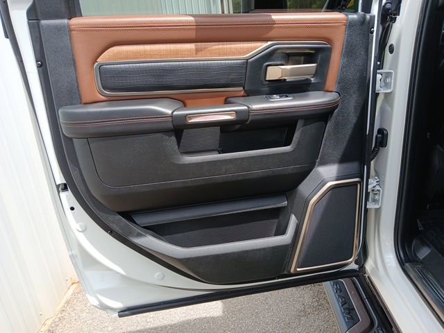 Used 2024 RAM 2500 Limited w/ Safety Group image 23