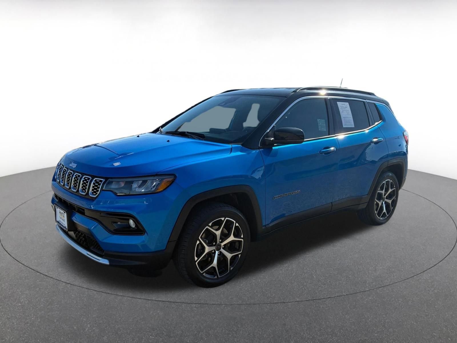 Used 2025 Jeep Compass Limited image 7