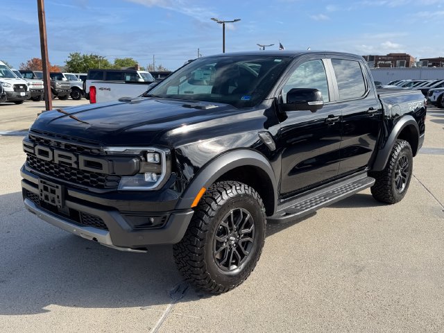 Used 2025 Ford Ranger Raptor AWD/4WD image 11
